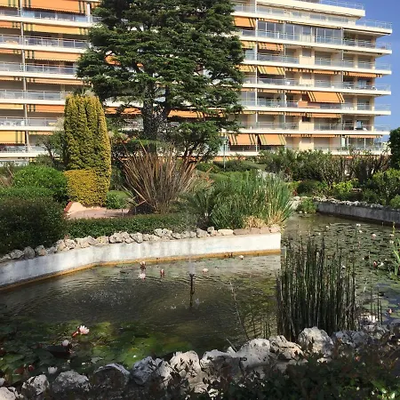 Mimosa Croisette Апартаменты *